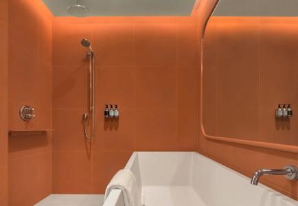 The Standard, Bangkok Mahanakhon - 57