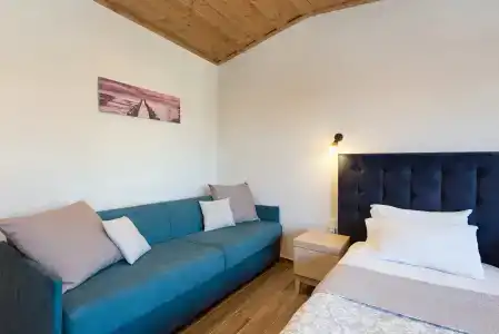 Anita - 56