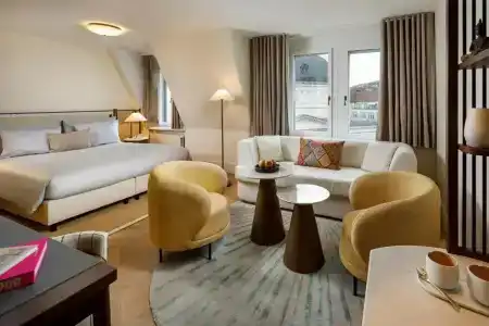 Small Luxury Ambassador Zurich - 44