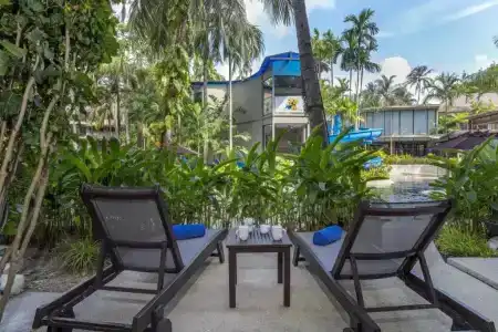 Holiday Inn Phuket Beach - 3