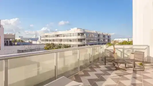 The Plymouth South Beach - 81