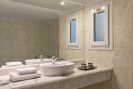 Ariti Grand - 42