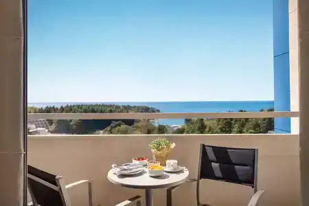 Valamar Diamant - 70