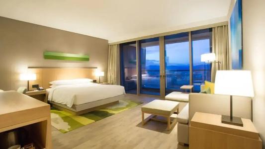 Hyatt Place Sanya City Center - 49