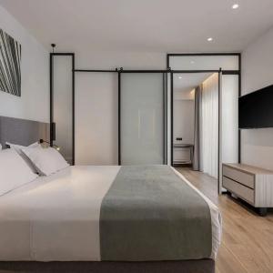 Myrion Beach Resort & Spa - 83
