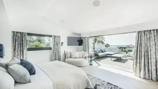 Puente Romano Beach Resort - 98