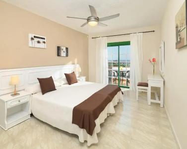 Regency Torviscas and Suites - 52