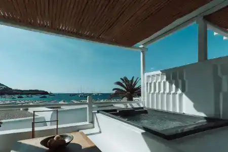 Mykonos Ammos - Small Luxurys of the World - 111