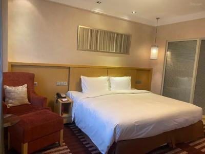 Park Inn by Radisson Shanghai Downtown - 49