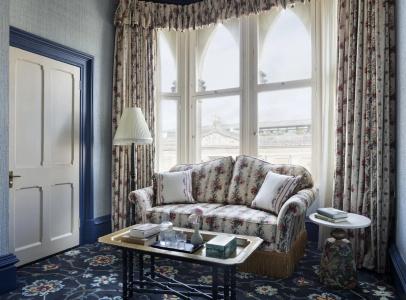 The Randolph, by Graduates - 59