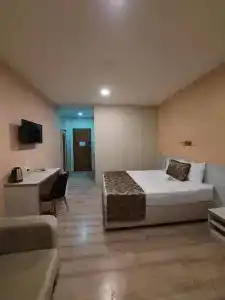 Elio Inn - 2