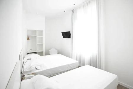 Som Nit Born - 34