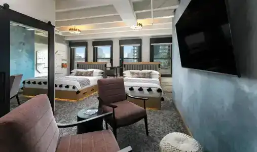 The Wayfarer Dtla - 71