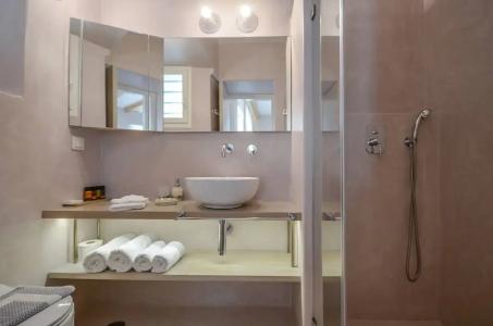 Antony Suites (Adults Only) - 20