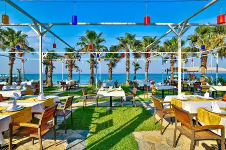 Crystal Flora Beach Resort - Ultimate All Inclusive - 15