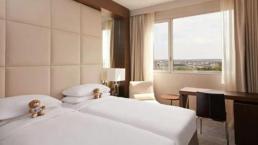 Hyatt Regency Paris Etoile - 56
