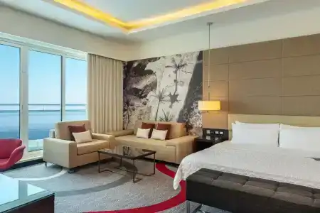 Le Meridien Al Aqah Beach Resort - 80