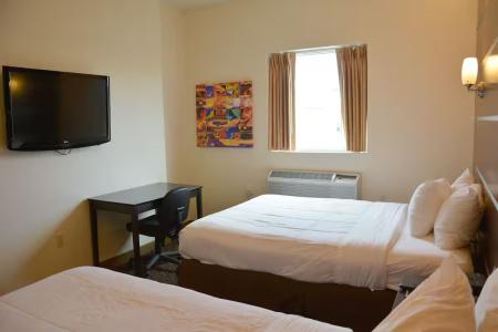 Days Inn & Suites by Wyndham - 29