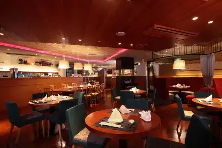 Plaza Osaka - 12