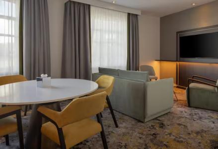Hilton Cardiff - 73