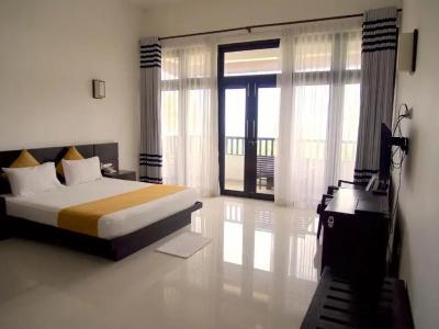Lagoon Paradise Beach Resort - 6