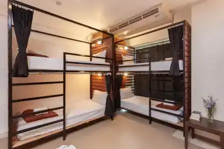 Al's Resort - 28