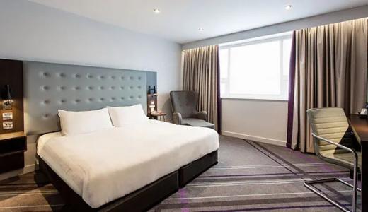 Premier Inn County Hall - 34