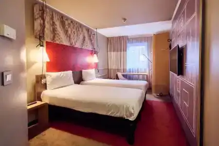 Novotel Manchester Centre - 15