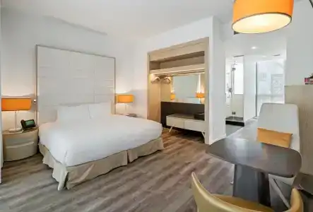 The Gabriel Miami Downtown, Curio Collection by Hilton - 46