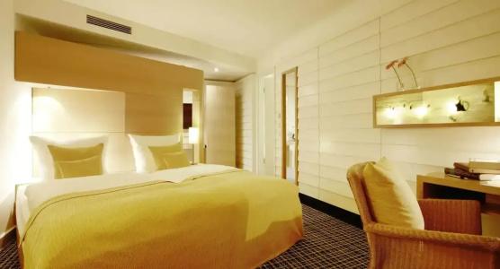 Esplanade Resort & Spa - Adults Only - 18