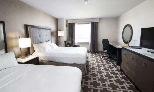 Hilton/ Fallsview and Suites - 65