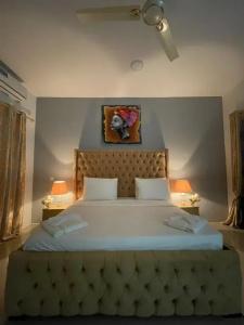 Sunny Palms Beach Bungalows - 52