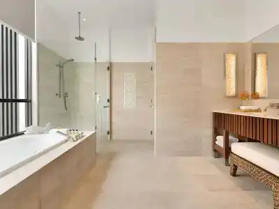 Hyatt Regency Danang Resort and Spa - 56