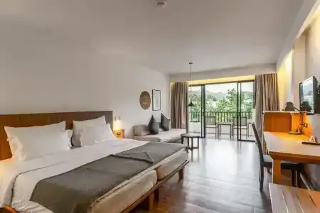 Kamala Beach Resort, a Sunprime Resort - Sha Plus - 57