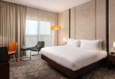 DoubleTree by Hilton Łódź - 52