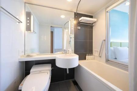 Holiday Inn Osaka Namba - 40