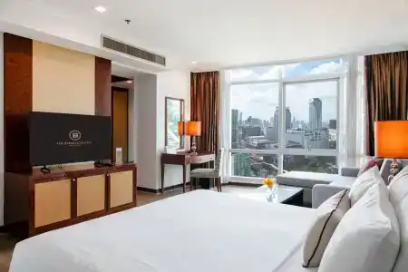 The Berkeley Pratunam - 72
