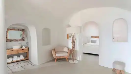 Mystique, a Luxury Collection, Santorini - 42