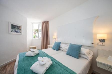 Fergus Style Cala Blanca Suites - 55