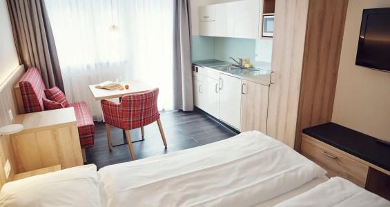 Serviced by Solaria - 40