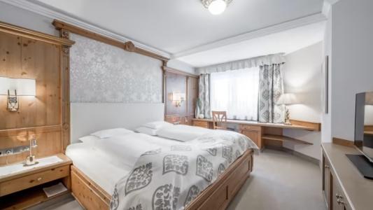 Trofana Royal - 60