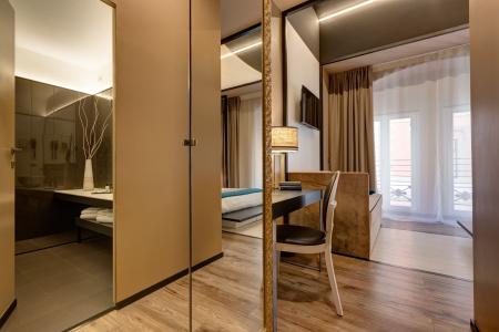 Dharma Luxury - 61
