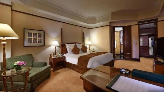 Mandarin Oriental, - 78