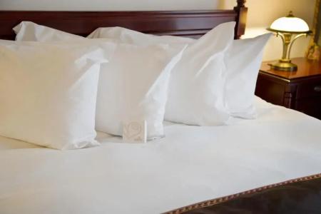 Phoenicia Grand - 72