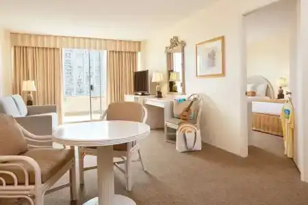 OHANA Waikiki East by Outrigger - 72