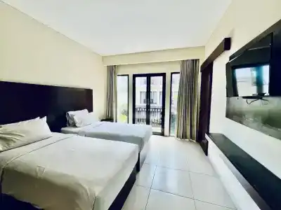 Suris Boutique - 6