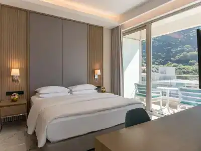 Blue Kotor Bay Premium Spa Resort - 80