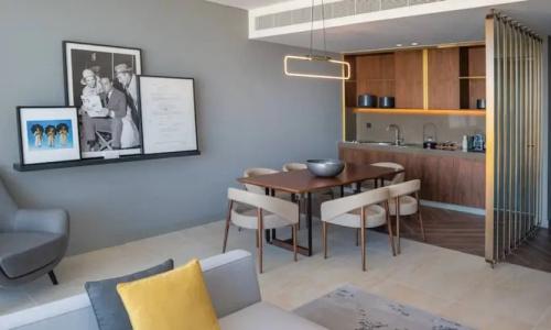 The Wb Abu Dhabi, Curio Collection By Hilton - 75