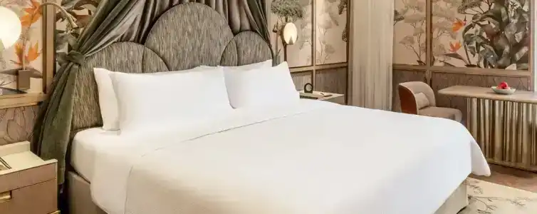 Island Shangri-La - 85