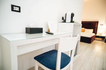 Escape Luxury Suite - 30